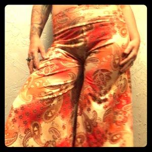 Paisley Capris Hip Huggers